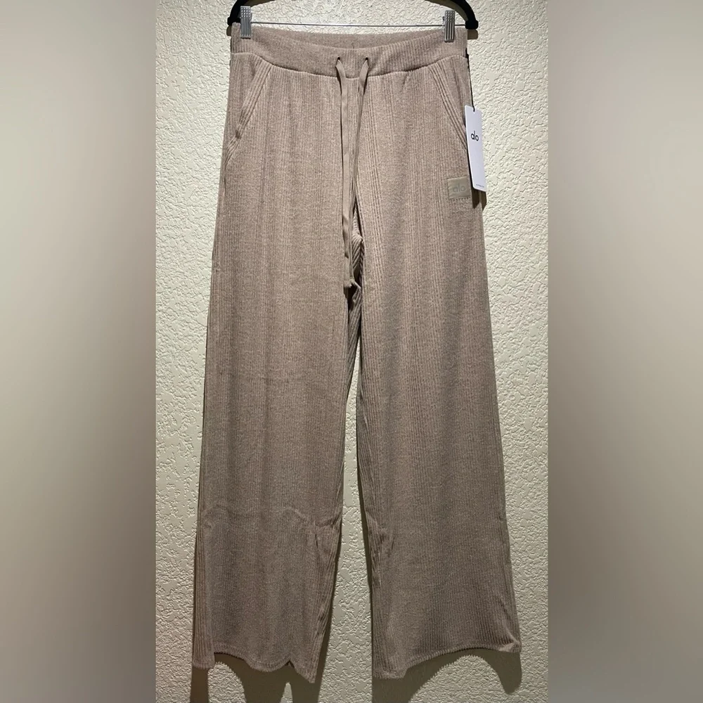 Alo NWT Muse Wide Leg Pants Gravel Heather Size M